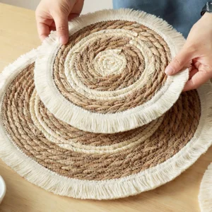 25/38cm Round Placemats Natural Wicker Placemat